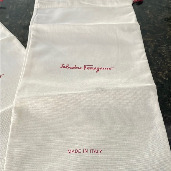 Salvatore Ferragamo White Dust Bag - Picture 1 of 2
